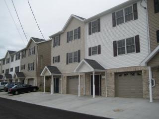 860 Quadrilla St, Morgantown WV  26505-2529 exterior