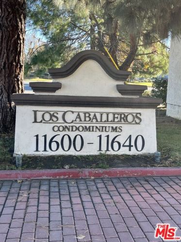 11630 Warner Ave, Santa Ana CA  92708-2549 exterior