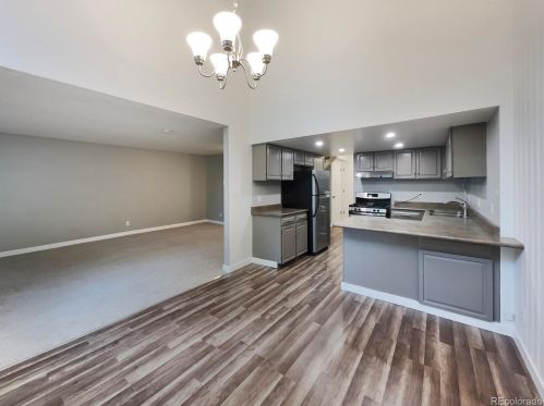 2863 Lansing Way, Aurora CO  80014-3006 exterior