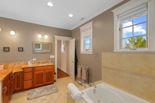 1003 Walter St, Lemont IL  60439-3920 exterior