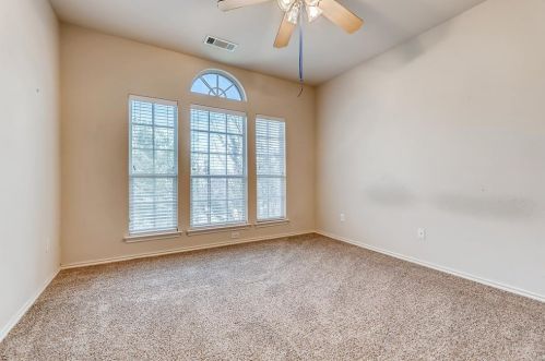 5841 Pearl Oyster Ln, Fort Worth TX  76179-7563 exterior