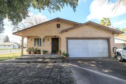 525 Arrowhead Ct, Modesto, CA 95351-1721