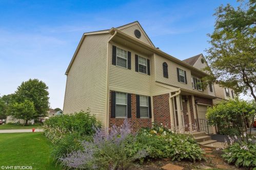 413 Ballard Dr, Barrington Hills, IL 60102