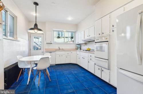 1818 12 St, Philadelphia PA 19122-0018 exterior