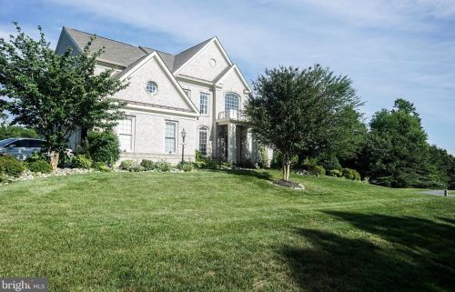 11809 Alford Valley Ln, Woodbridge, VA 22192-6064
