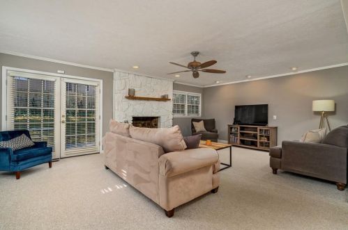 3862 Ensign Dr, Atlanta GA  30341-1836 exterior