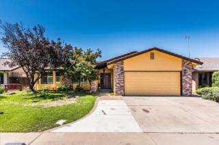 621 Nevins Dr, Lodi, CA 95242-3568