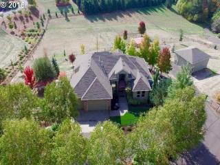 12515 Jackson Quarry Rd, Beaverton, OR 97124-8004