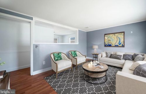 17247 White Meadows Dr, Bowling Green, VA 22427-2255