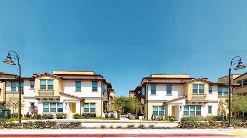 3850 Kent Ave, Santa Ana, CA 92704-2114