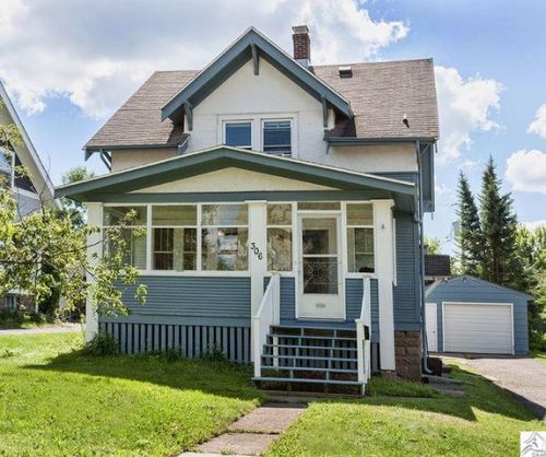 306 Oxford St, Duluth, MN 55803-2326