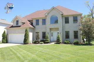 9013 Kearney Rd, Oak Brook, IL 60561-5285