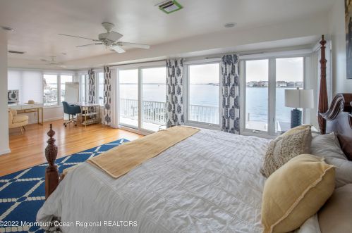 450 Tamiami Dr, Lavallette NJ  08735-3035 exterior