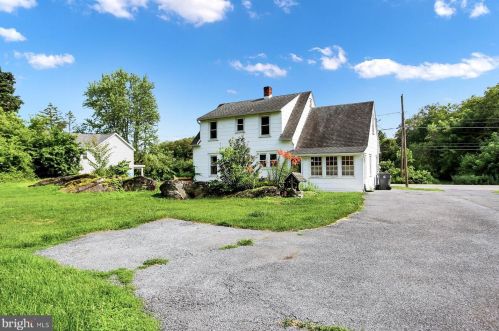 1550 Trindle Rd, Carlisle PA  17015-9759 exterior