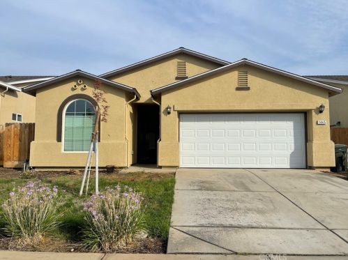 1445 Dynes St, Merced, CA 95348-9104