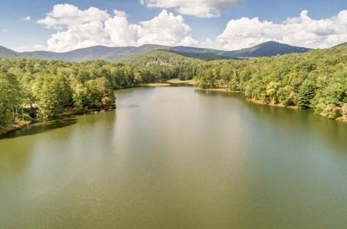 1458 Valley View Dr, Big Canoe GA  exterior