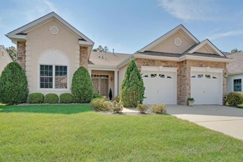 34 Medinah Ct, Jackson Twp, NJ 08527-3985