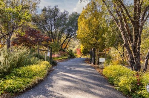 14446 Perimeter Rd, Grass Valley, CA 95949-7662