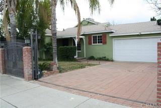 8825 Canterbury Ave, Los Angeles, CA 91331-5801
