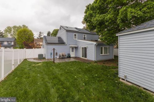 143 Heidi Ln, Auburn, NJ 08085-1522
