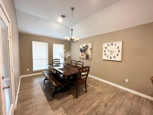 504 Virginia St, Morgans Point TX  77571-5471 exterior