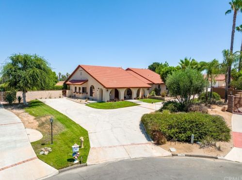 16340 James Ct, Riverside, CA 92504-5749