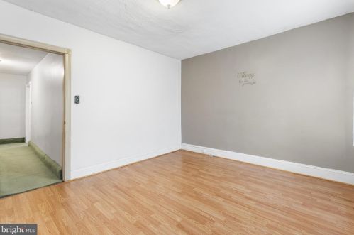 2404 9 St, Philadelphia PA 19133-0016 exterior