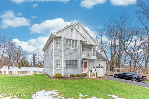 800 Schoolhouse Rd, Brielle, NJ 08730-1732