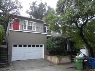 3246 Barham Blvd, Los Angeles CA  90068-1402 exterior
