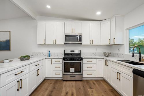 994 Barrett Ave, Chula Vista CA  91911-2215 exterior