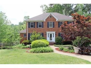 4504 Club House Dr, Marietta GA  30066-2471 exterior