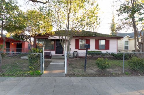 2376 Sonora St, Stockton, CA 95205-6507