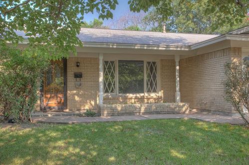 5508 Waits Ave, Fort Worth TX  76133-2356 exterior