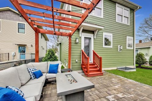 1317 Juliet Ave, Saint Paul MN  55105-2906 exterior