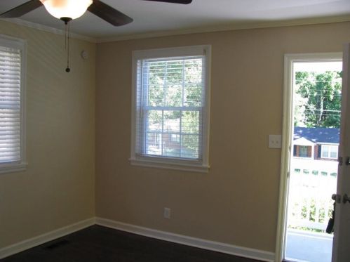 2599 Godfrey Dr, Atlanta, GA 30318-7405