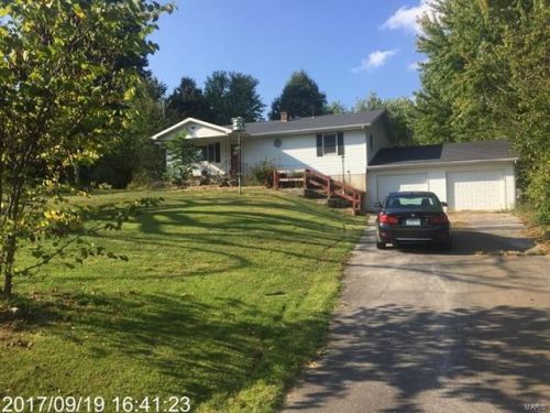 202 Church St, Crocker, MO 65452-8273
