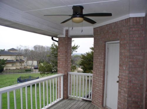 2781 Lakeview Dr, Cedar Hill TX  75104-8231 exterior