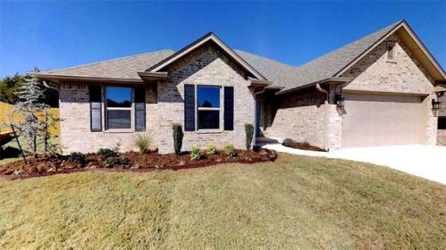 1208 Palmer Dr, Shawnee, OK 74804-2384