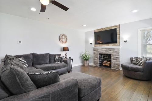 4901 73rd Ave, Gary IN  46410-4042 exterior