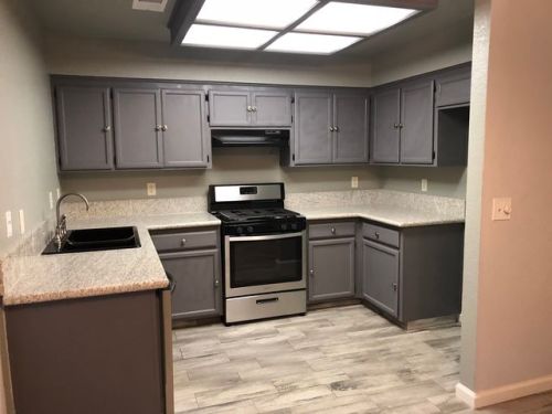 1804 Madison Dr, Madera, CA 93638-1780