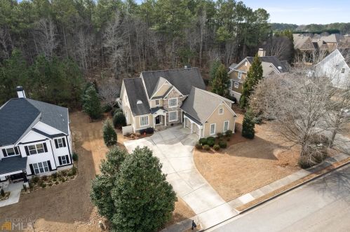 1013 Fanleaf Dr, Mcdonough, GA 30252-1627