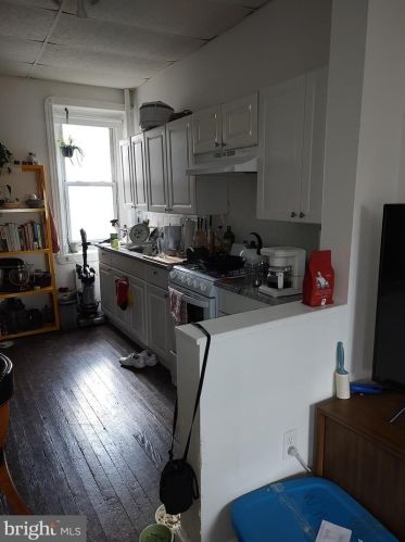 1518 10th St, Philadelphia PA 19147-6328 exterior