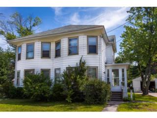 147 Wakefield St, Rochester, NH 03867-1303