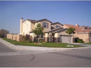 15814 Athena Dr, Fontana, CA 92336-5047