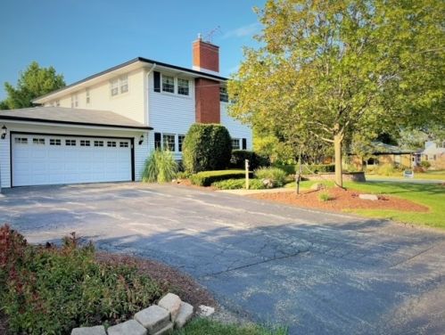 11026 Octavia Ave, Worth, IL 60482-1138