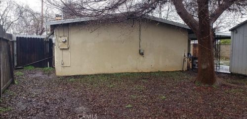 1338 Bailey Ave, Fresno, CA 93727-2009