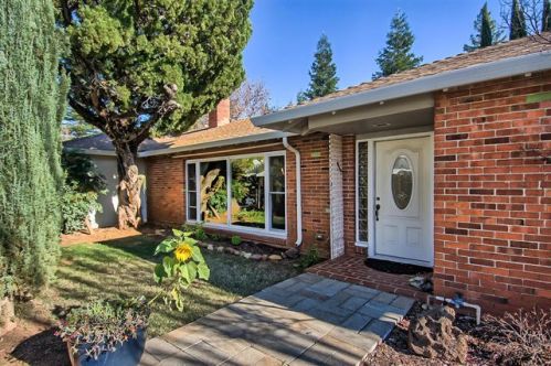 1738 Lazelle Ct, Redding, CA 96002-0449