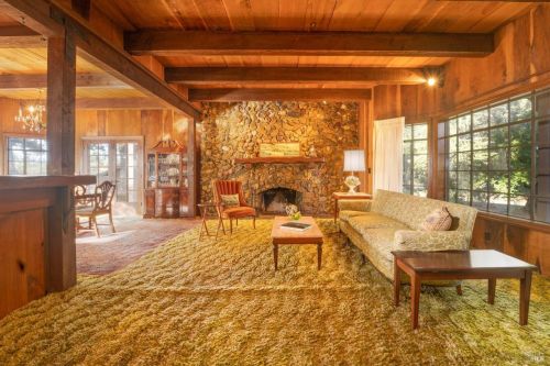 1427 Big Plum Dr, Sebastopol, CA 95472-5626