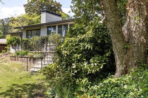 1903 Mcjenkin Dr, Atlanta GA  30345-3005 exterior