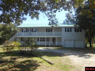 400 Sheid Rd, Norfork, AR 72658-8416